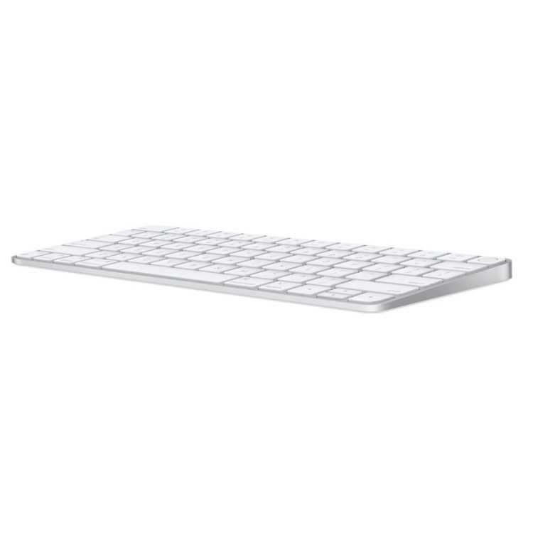 Teclado para jogos digitação de computador isolada em branco